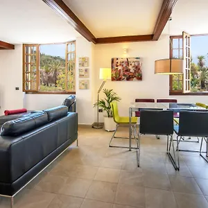 La Casa Spain